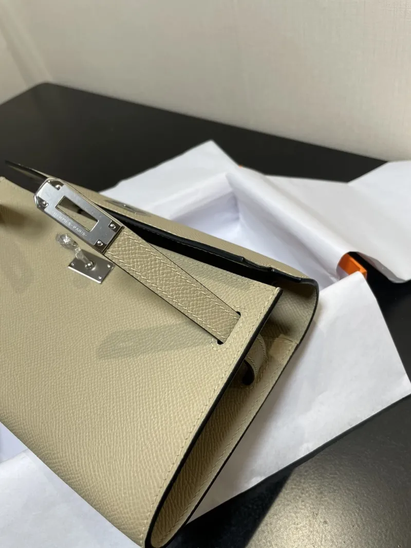 Hermes Beige Kelly Clutch Bag 285 - Image 5