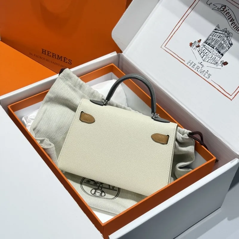 Alternative view of Hermes Kelly Bags-326