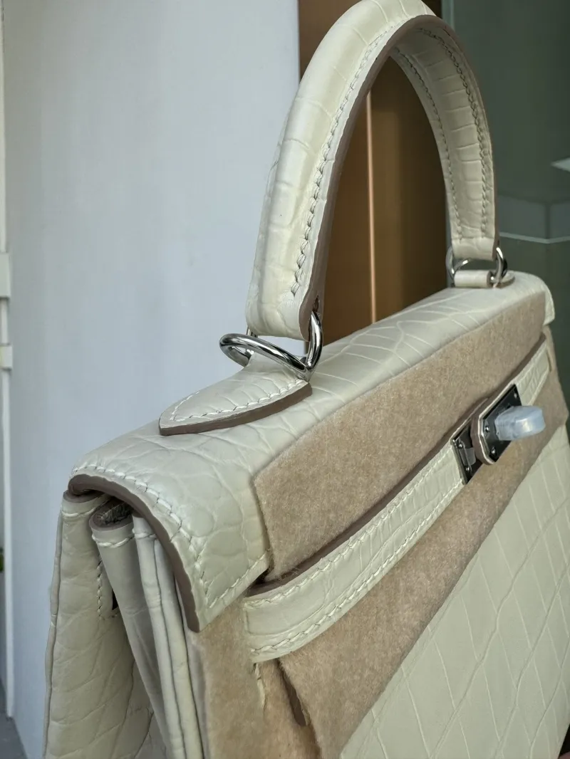 Alternative view of Hermes Kelly Bags-364