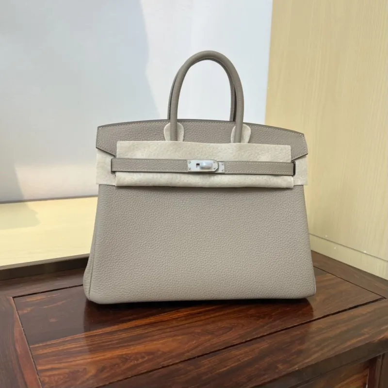 Alternative view of Hermes Kelly Bags-446