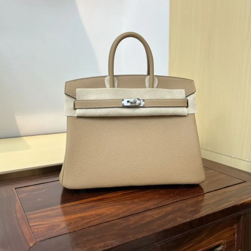 Alternative view of Hermes Kelly Bags-455