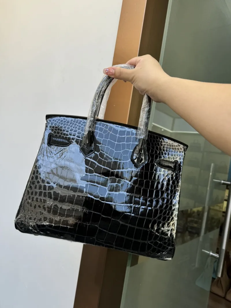 Alternative view of Hermes Kelly Bags-507