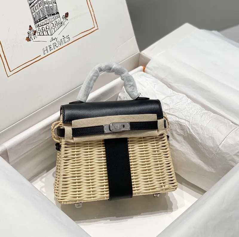 Hermes Kelly Wicker Leather Handbag 536