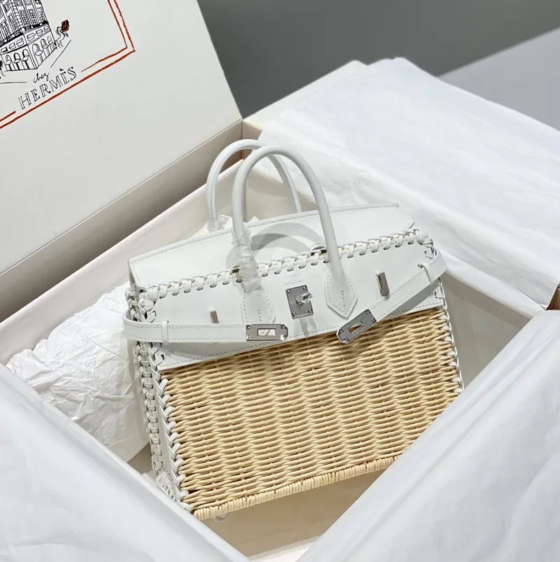 Hermes Kelly White Wicker Leather Handbag 540