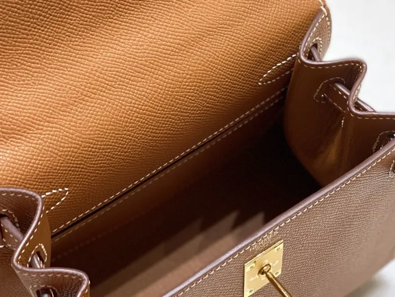 Hermes Brown Kelly Handbag 544 - Image 9