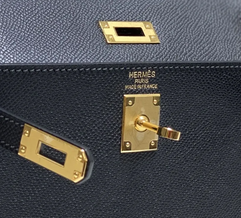 Hermes Black Leather Kelly Handbag - Image 4
