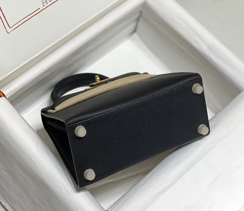 Hermes Black Leather Kelly Handbag - Image 9