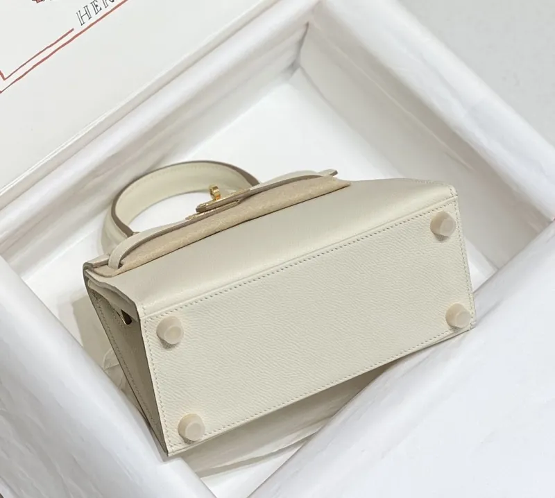 Hermes Cream Kelly Bag 547 - Image 4