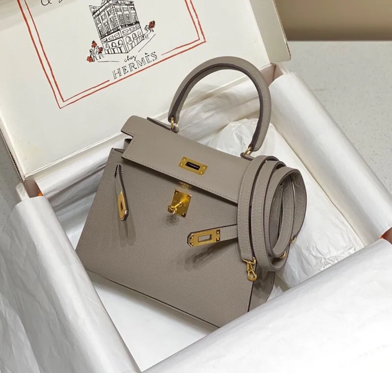 Hermes Gray Kelly Leather Handbag - Image 3