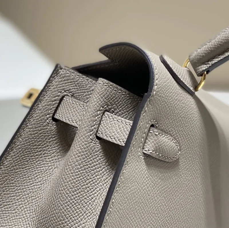 Hermes Gray Kelly Leather Handbag - Image 5