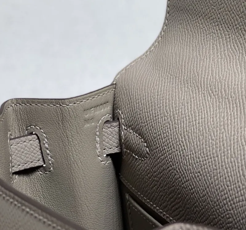 Hermes Gray Kelly Leather Handbag - Image 7