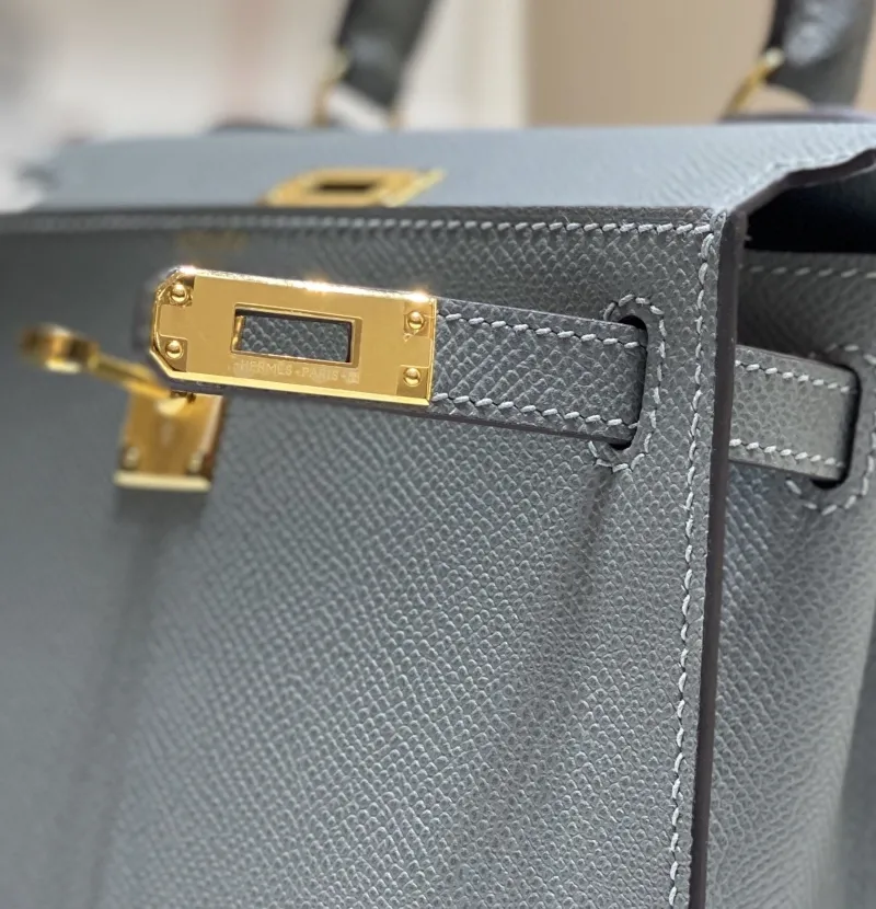 Hermes Gray Kelly Handbag 550 - Image 7