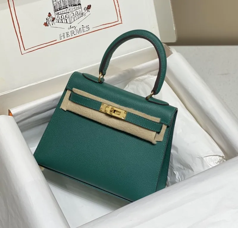 Alternative view of Hermes Green Kelly Handbag 552