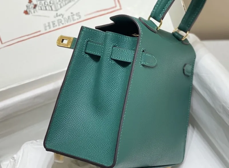 Hermes Green Kelly Handbag 552 - Image 5