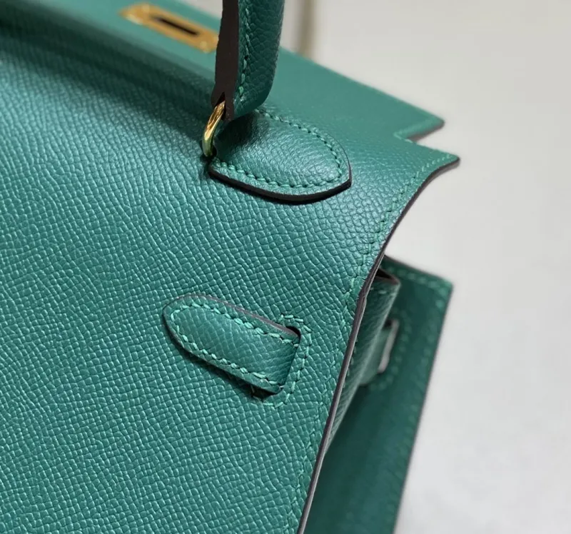 Hermes Green Kelly Handbag 552 - Image 6