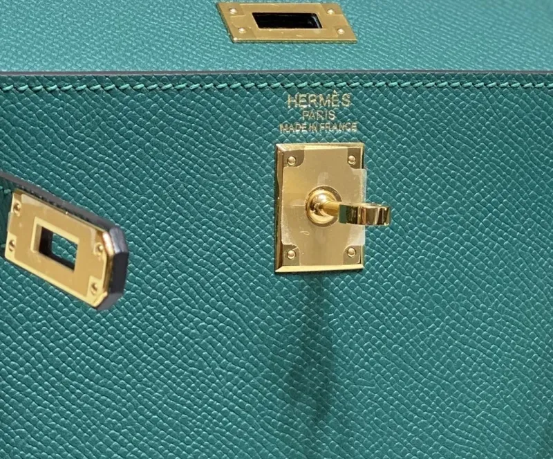 Hermes Green Kelly Handbag 552 - Image 7