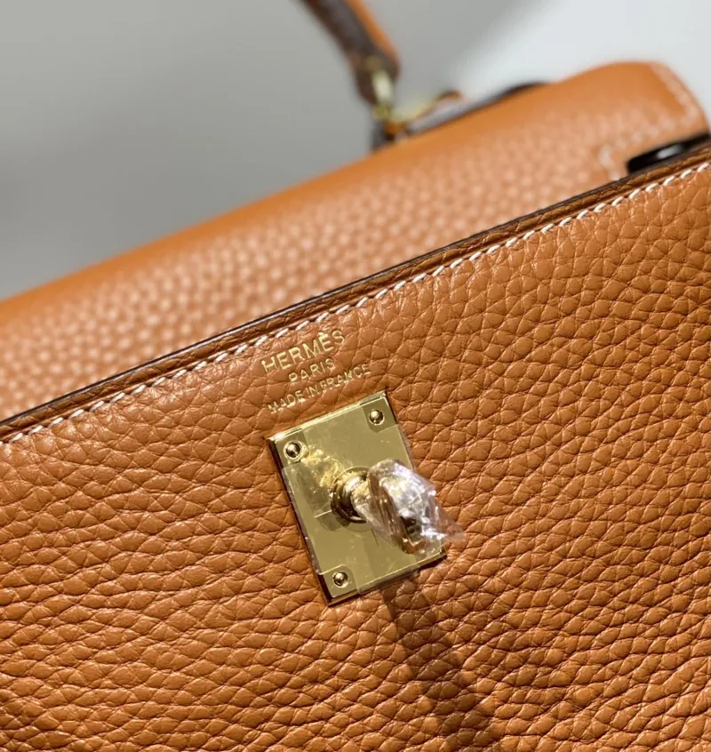Hermes Tan Kelly Handbag 554 - Image 5