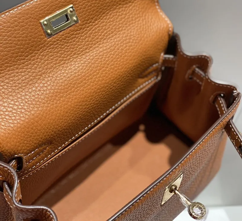 Hermes Tan Kelly Handbag 554 - Image 9