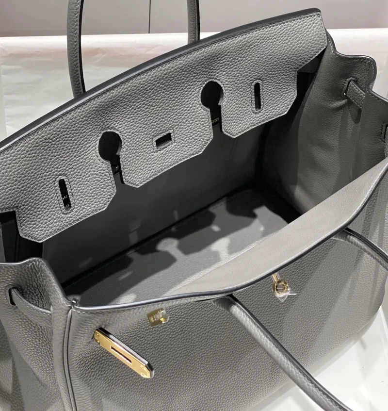 Hermes Gray Leather Kelly Handbag 557 - Image 9