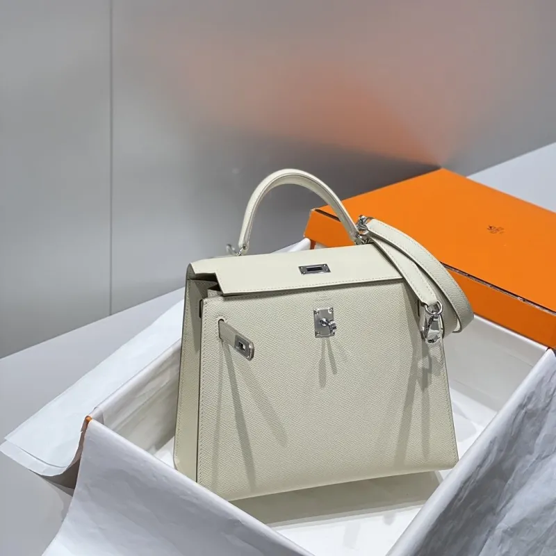Alternative view of Hermes Cream Kelly Handbag 559