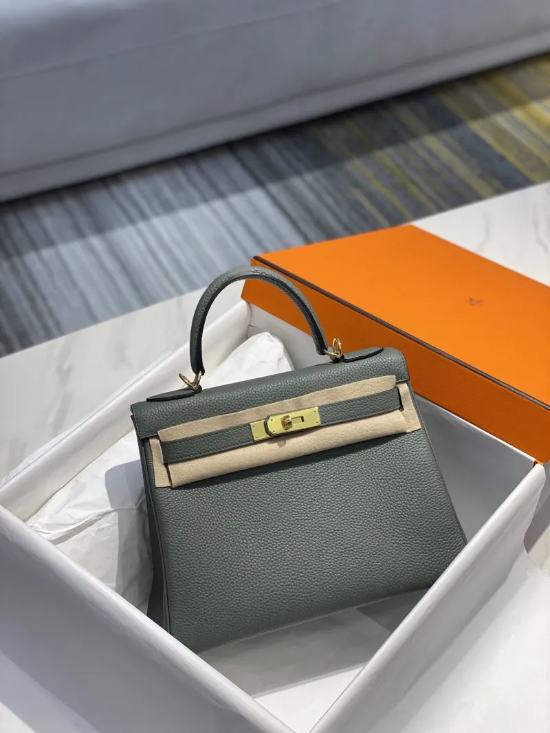 Hermes Green Leather Kelly Bag 563