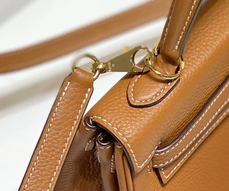 Hermes Brown Kelly Leather Handbag 565 - Image 4