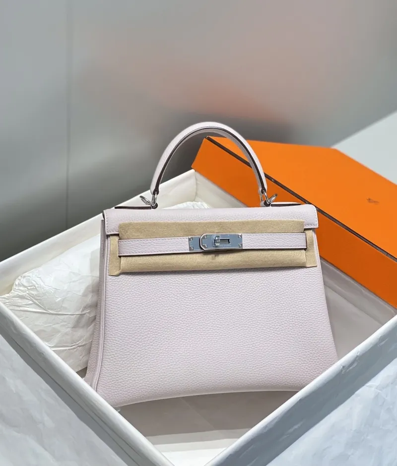 Hermes Pale Pink Kelly Bag 570