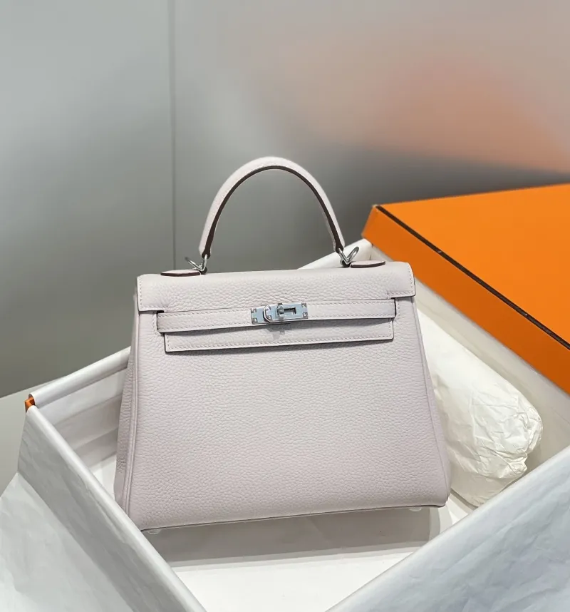 Hermes Pale Pink Kelly Bag 571 - Image 3