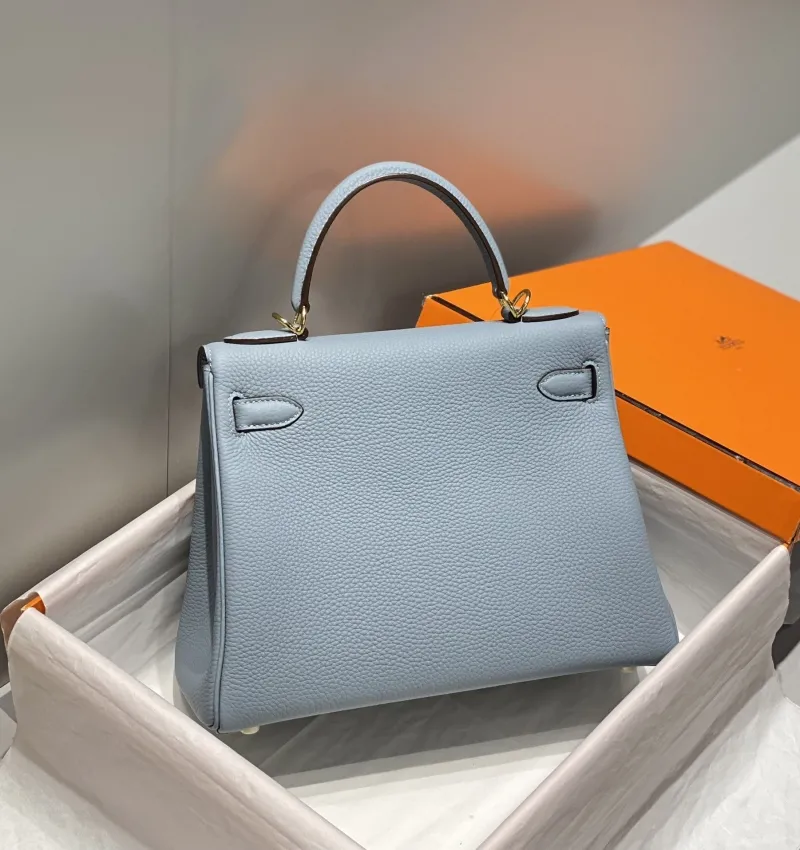 Alternative view of Hermes Light Blue Kelly Handbag 573