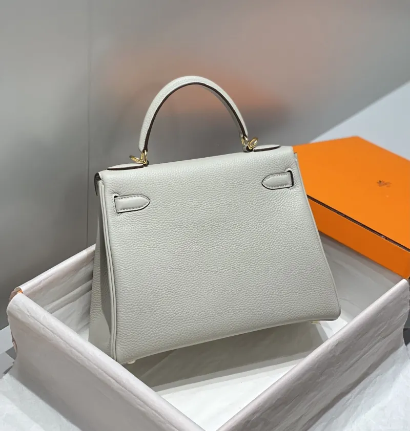 Alternative view of Hermes Light Gray Kelly Handbag 575
