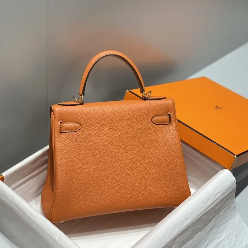 Alternative view of Hermes Orange Kelly Leather Handbag 576