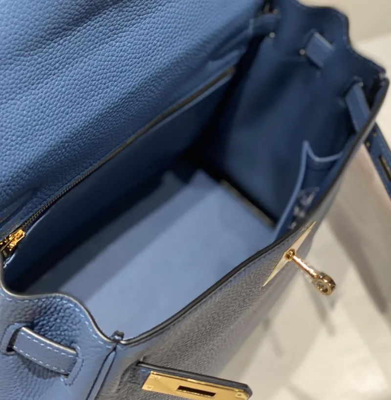 Hermes Blue Kelly Leather Handbag 577 - Image 9
