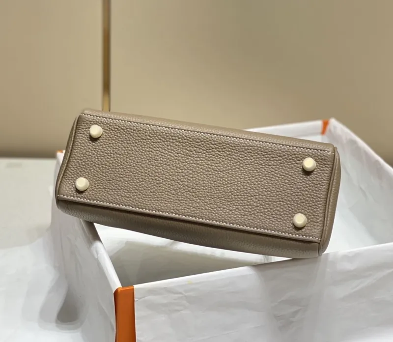 Hermes Taupe Kelly Leather Handbag SKU 579 - Image 4