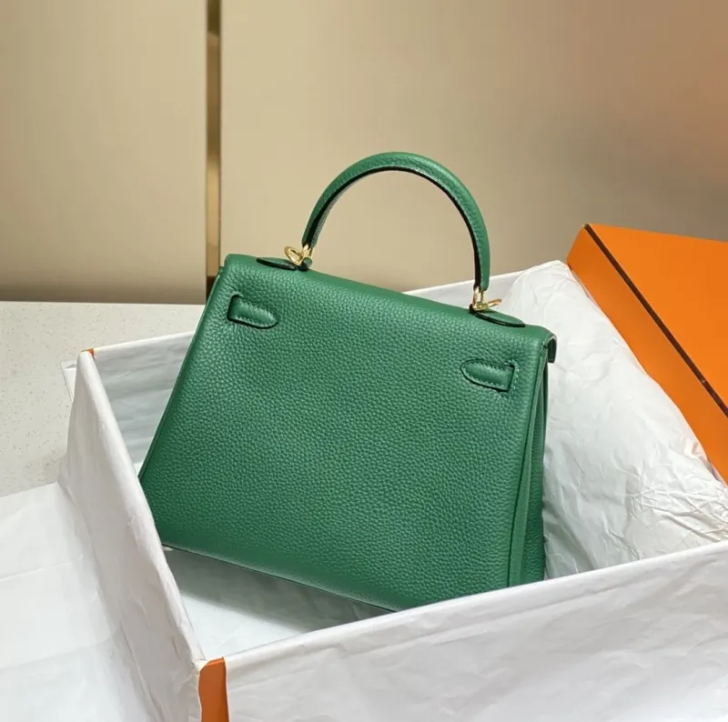 Alternative view of Hermes Green Kelly Leather Handbag 581
