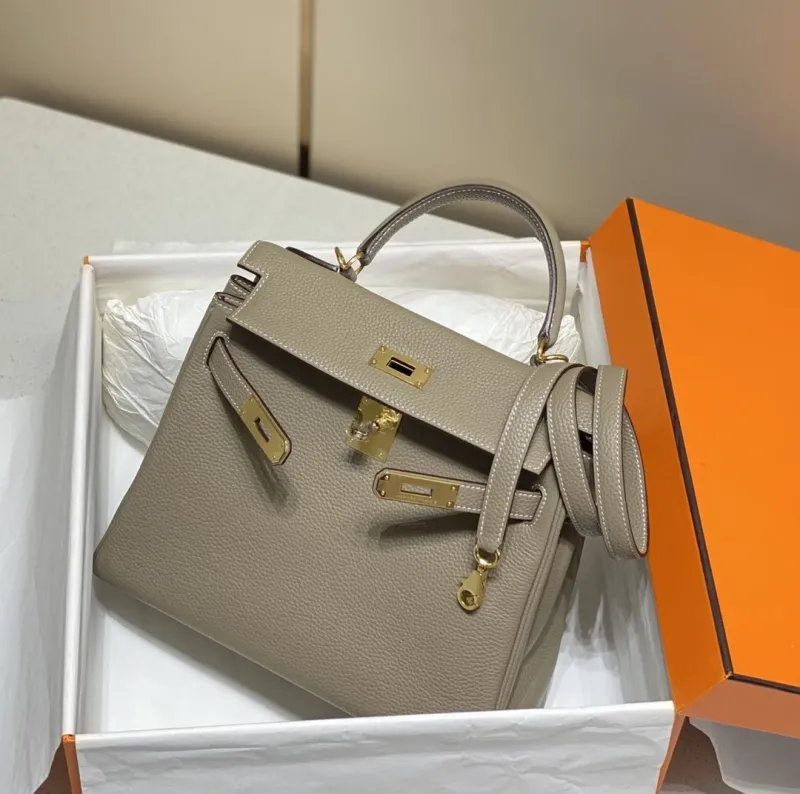 Hermes Gray Kelly Handbag 582 - Image 3