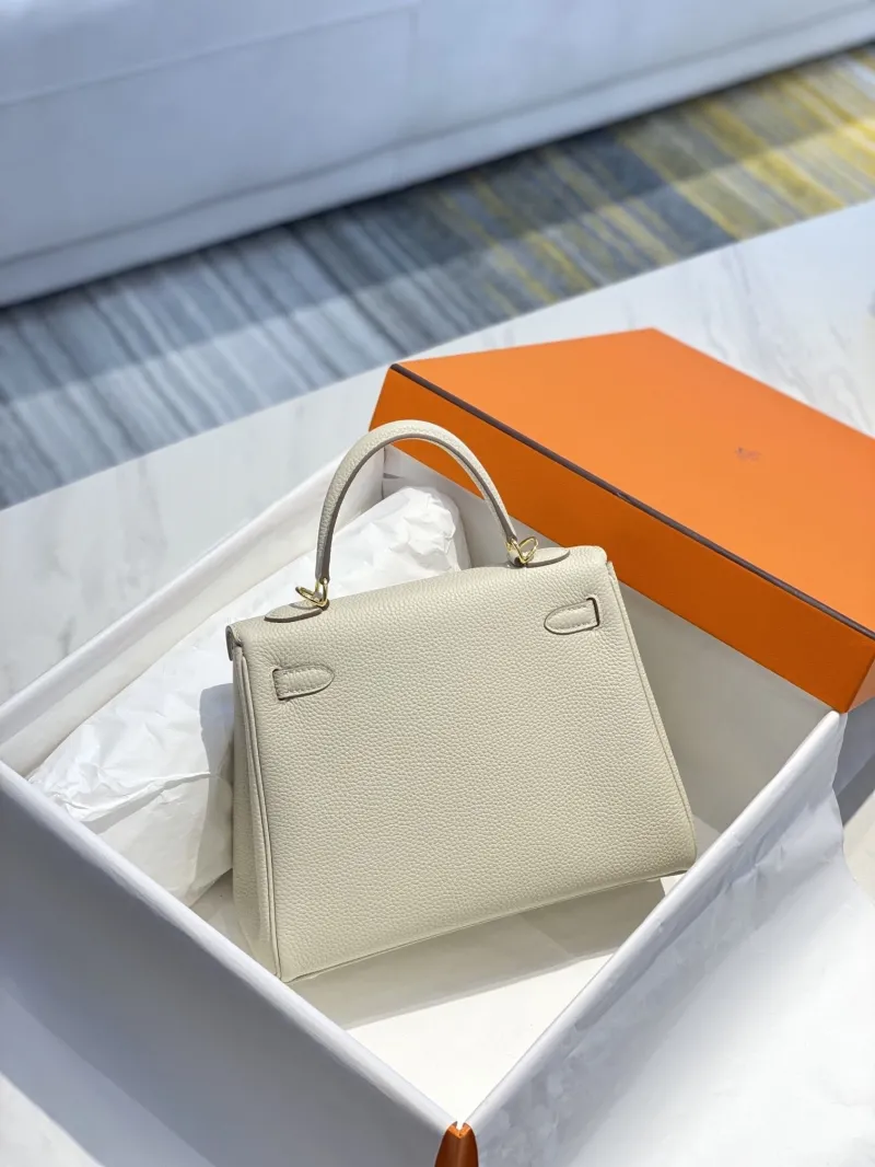 Alternative view of Hermes Cream Kelly Handbag 584