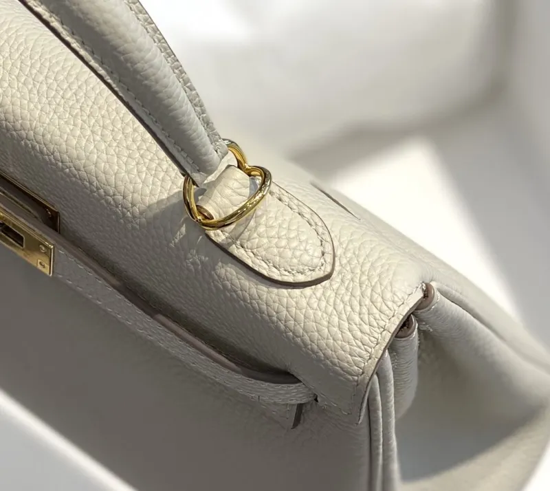 Hermes Cream Kelly Handbag 584 - Image 4