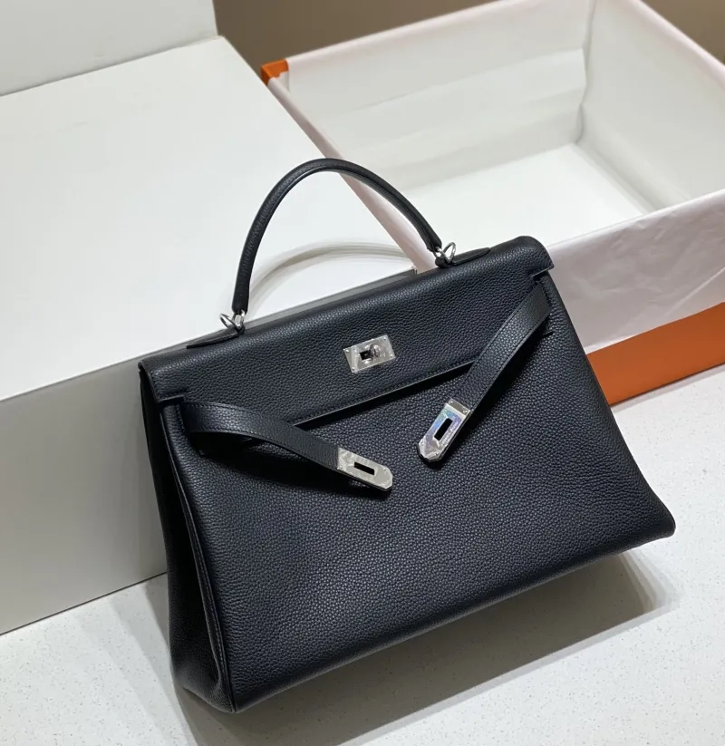 Hermes Black Kelly Leather Handbag 585 - Image 3