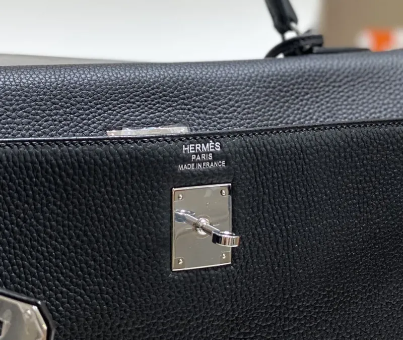 Hermes Black Kelly Leather Handbag 585 - Image 7