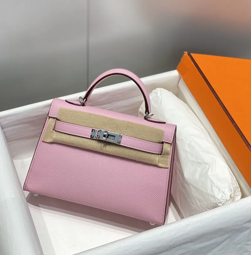 Hermes Pink Kelly Handbag 586