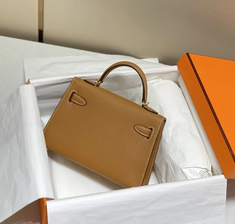 Alternative view of Hermes Kelly Mini Brown Leather Handbag 589