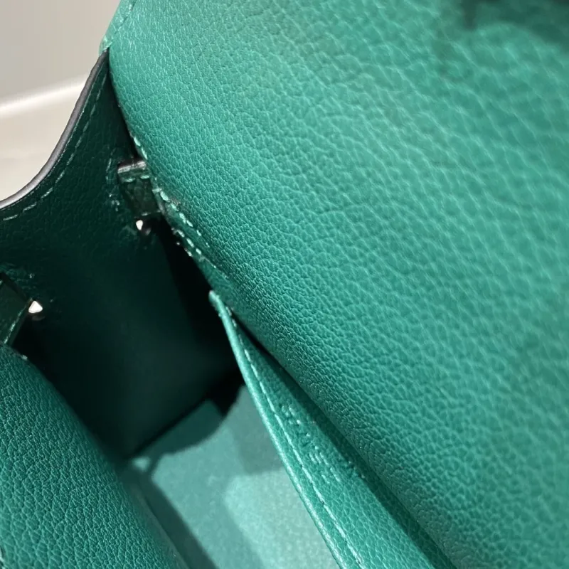 Hermes Green Kelly Handbag 593 - Image 8