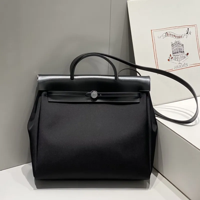 Alternative view of Hermes Kelly Bags-608