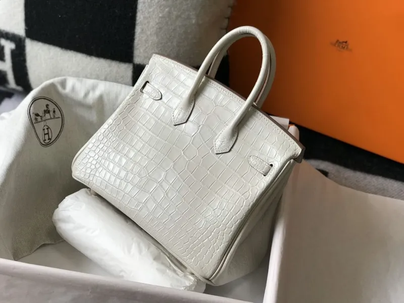 Alternative view of Hermes Kelly Bags-617