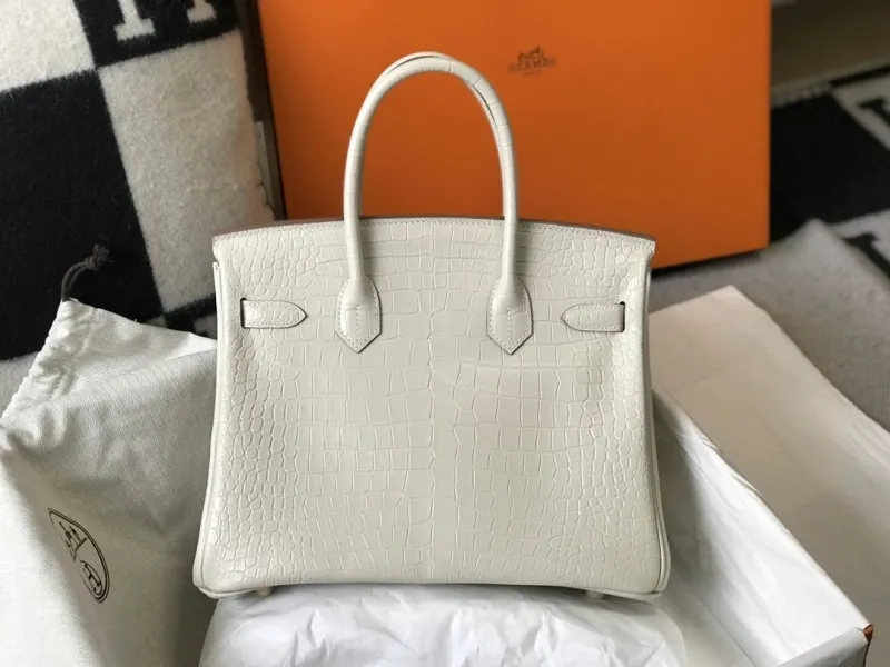 Hermes White Crocodile Leather Kelly Handbag - Image 5