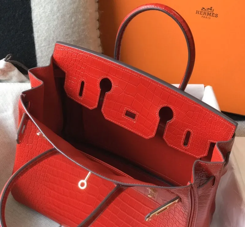 Hermes Red Crocodile Leather Kelly Handbag 620 - Image 9