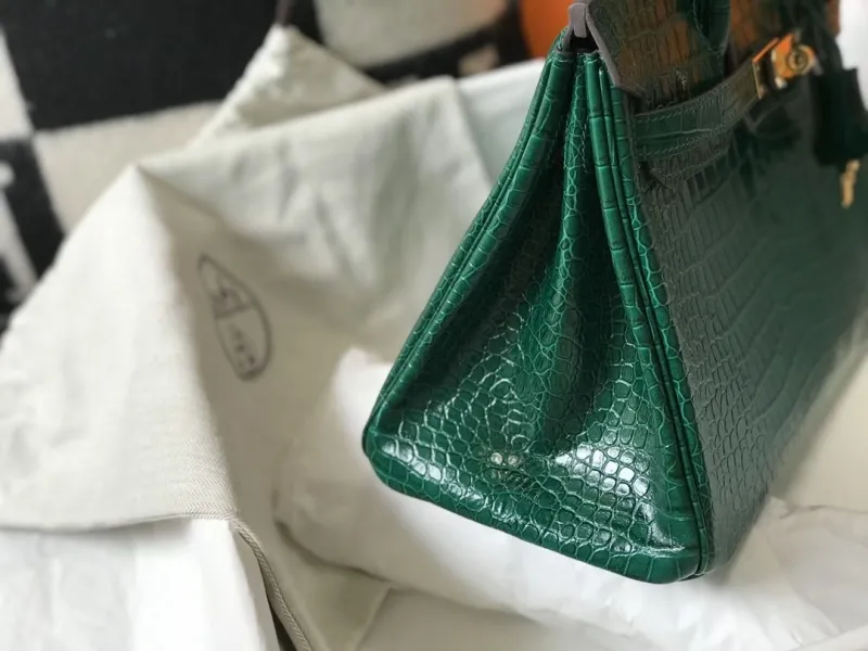 Hermes Green Crocodile Leather Handbag 622 - Image 7