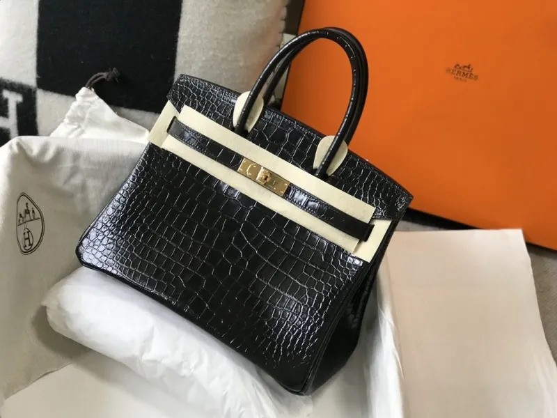 Hermes Black Crocodile Leather Kelly Handbag 628