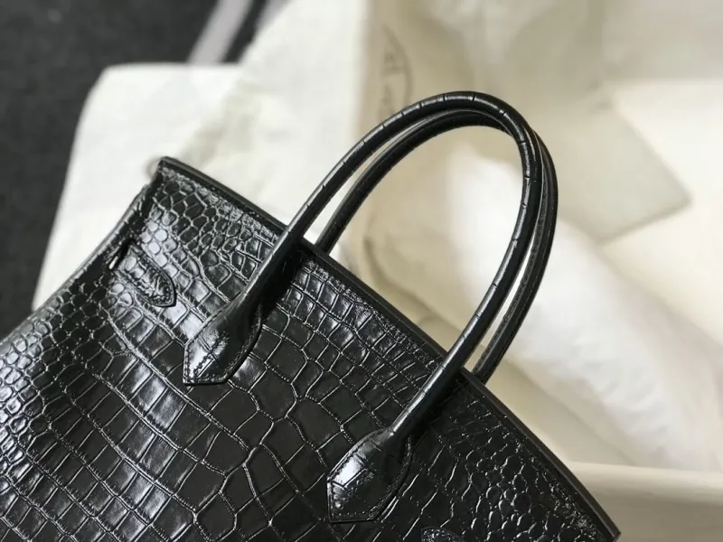 Hermes Black Crocodile Leather Kelly Handbag 628 - Image 7