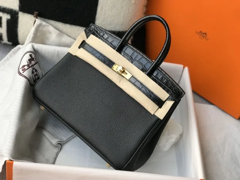 Hermes Black Kelly Handbag 633